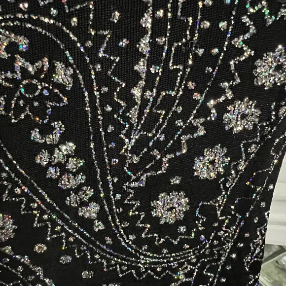 RONNI NICOLE EVENINGS Shimmery STRETCH Holiday GLITTER Slinky SPARKLING Top M - Picture 12 of 13